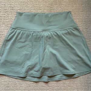 Lululemon skort- sage green